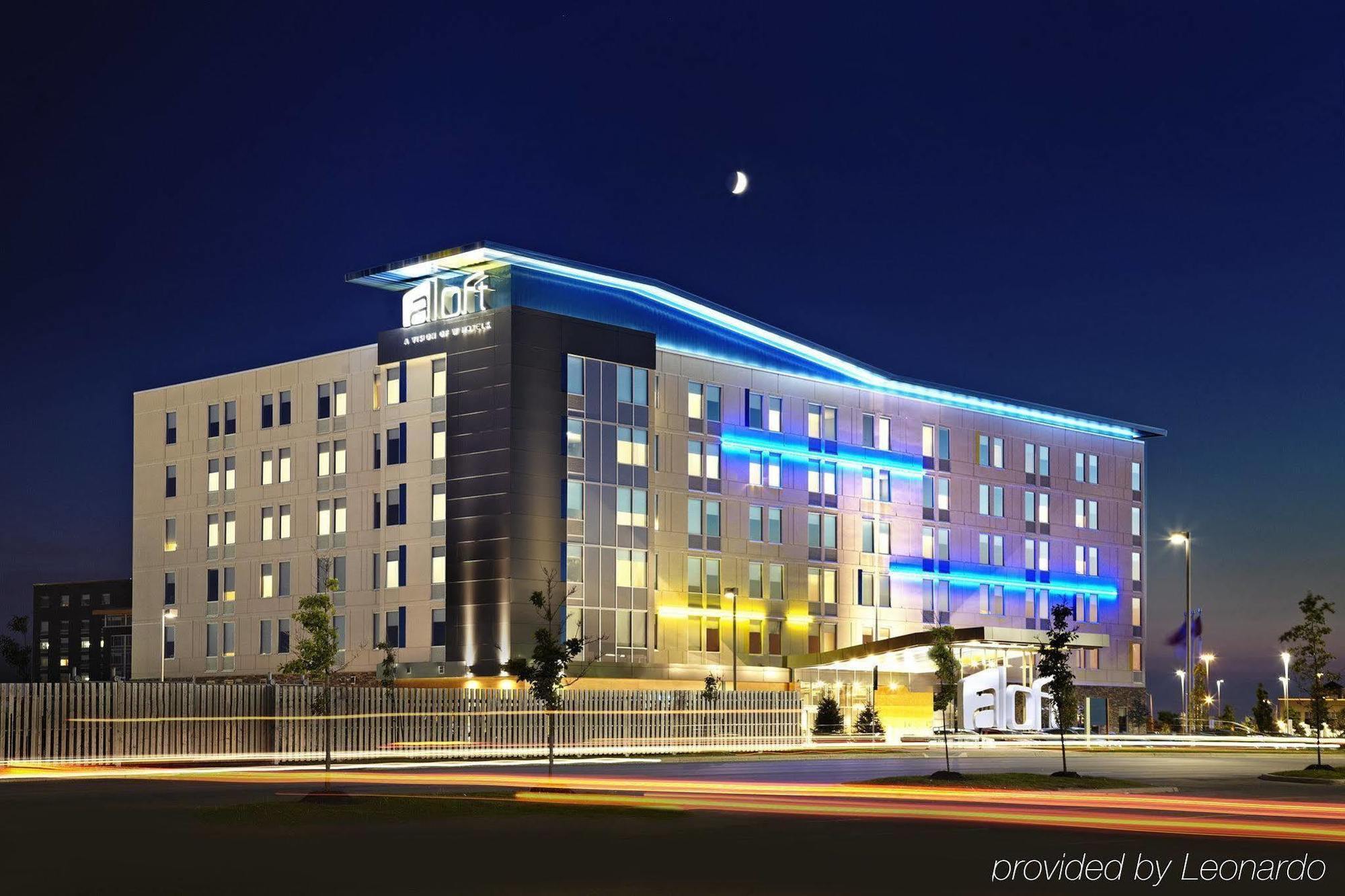 Aloft Vaughan Mills Exteriör bild